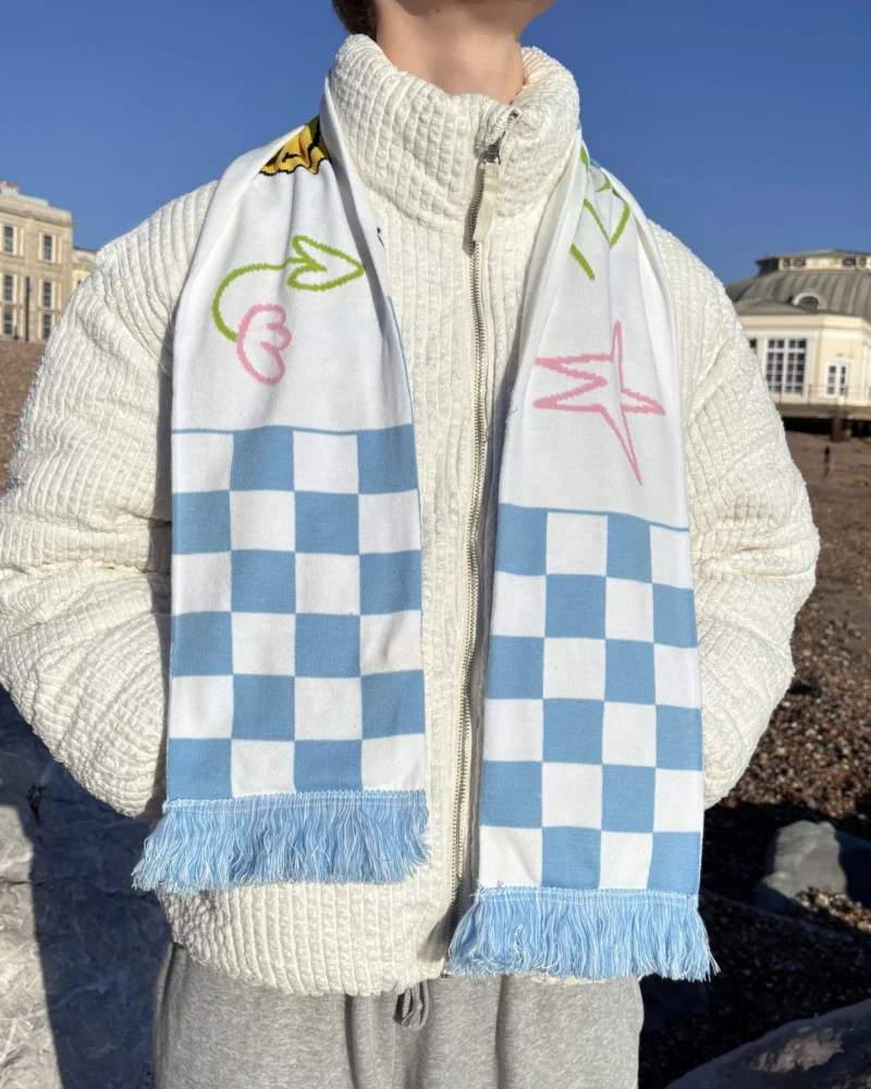 4DDD29E4-E8D0-4169-9626-113F5D4A703B Shark scarf